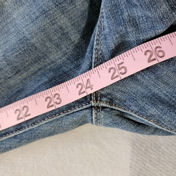 NWT LC Lauren Conrad The Roll Cuff Jeans Medium Wash Mid Rise Denim Size 8 - Picture 12 of 13